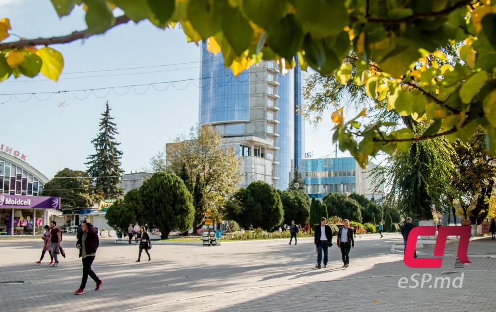 20 фотографий ярких осенних Бельц фото 5