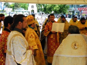 Епископ Маркелл во все церкви Бельц, Фалешт и Сынжереи письма с просьбой присоединиться к протесту