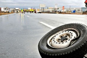 avaria Три человека погибли в столкновении легковушки с ЗИЛом