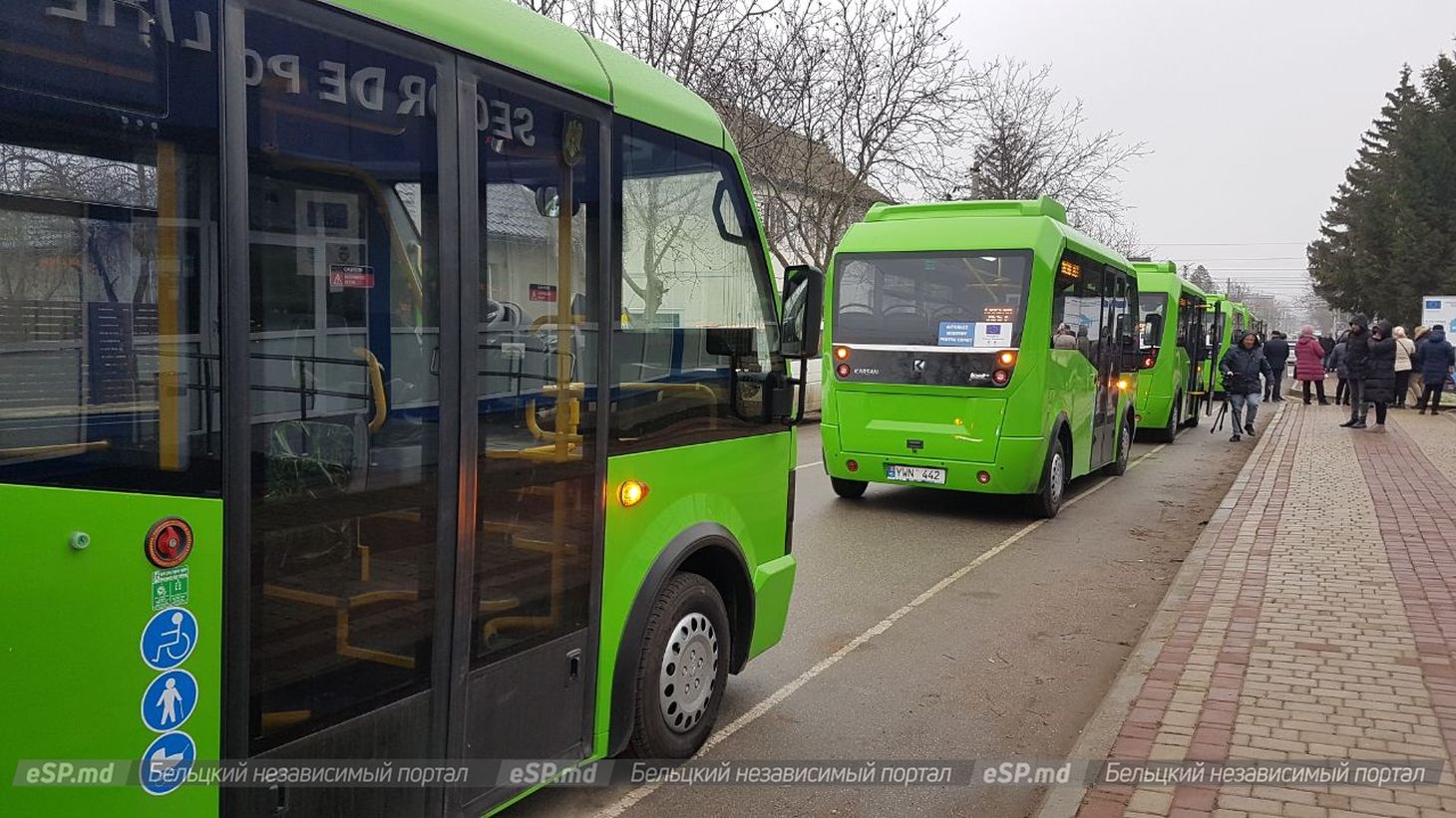 Новые автобусы в Единцах