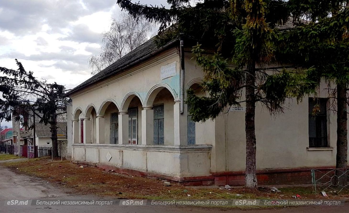 Бывшая синагога на улице Холокоста в Единцах 