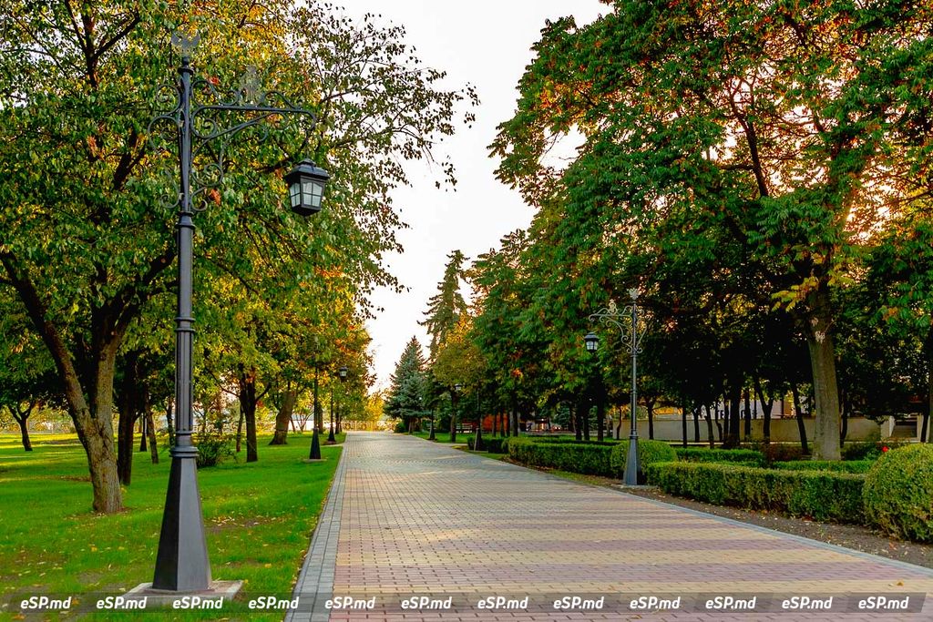 Екатерининский парк в Тирасполе. Приднестровье