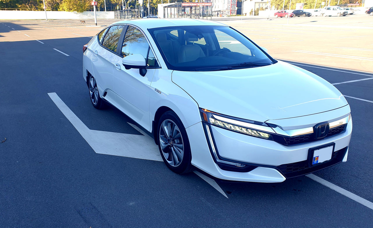 Авто с пробегом около 100 000 км на продажу в Бельцах 