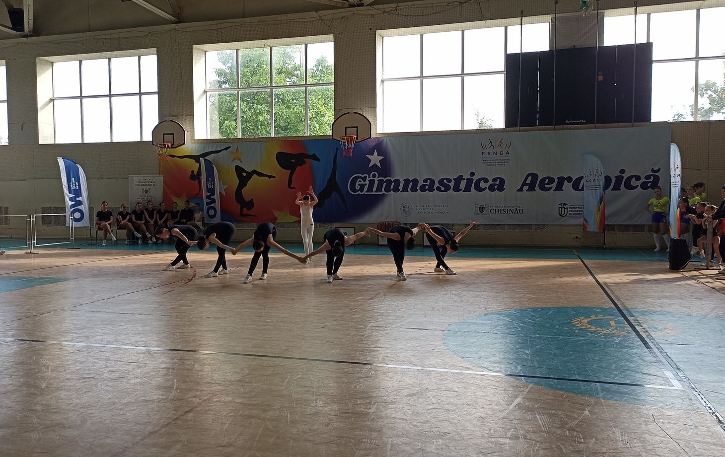 турнир по аэробной гимнастике