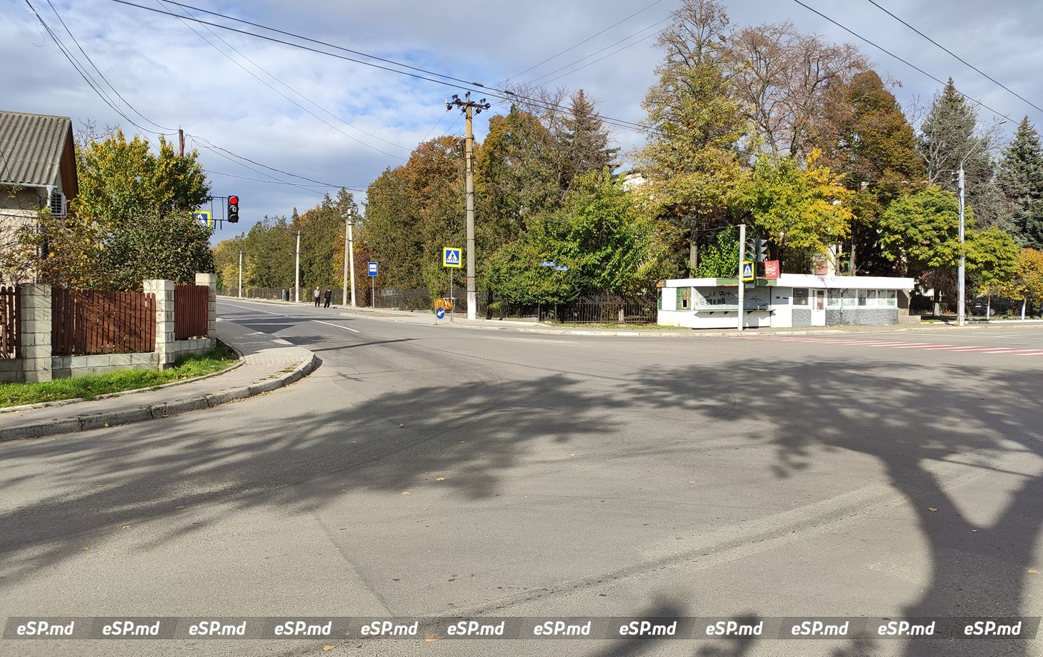 В Бельцах на улице Боцу просят оборудовать остановку и перенести пешеходный переход фото 4