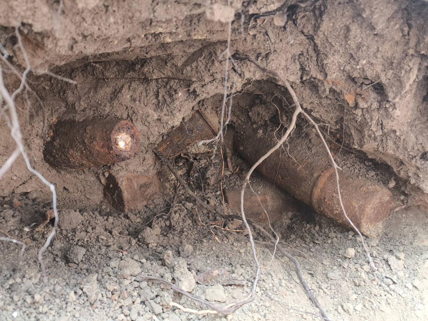 Арсенал Второй мировой обнаружили на стройке