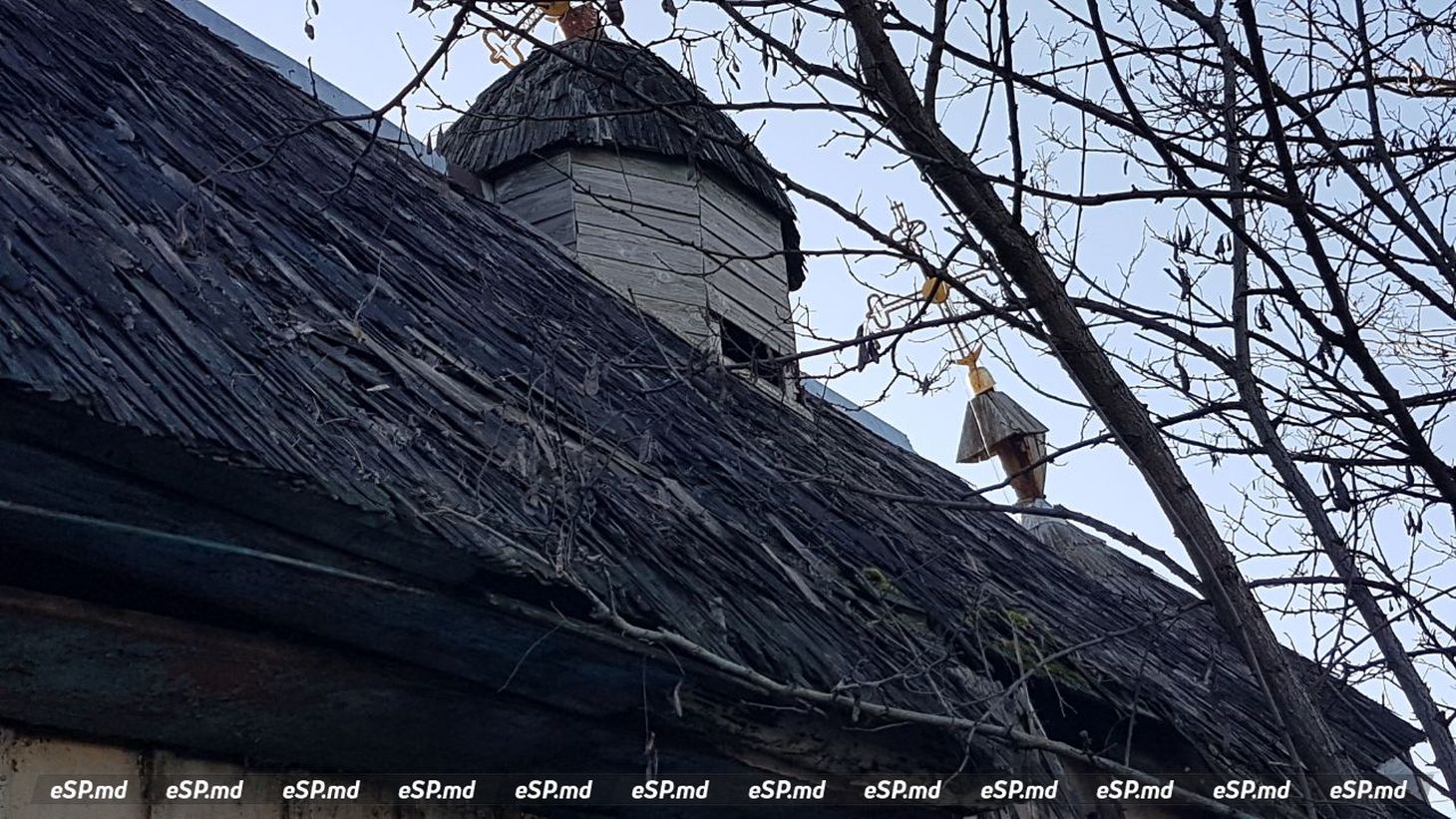 Деревянная церковь в селе Макаревка коммуны Котова Дрокиевского района