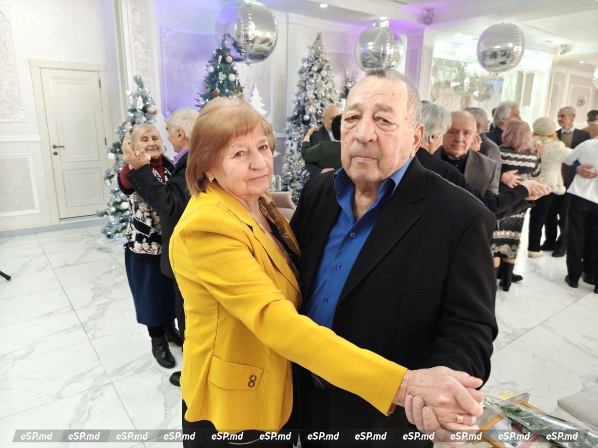 Единцы чествуют юбилейные семейные пары. 2026 год