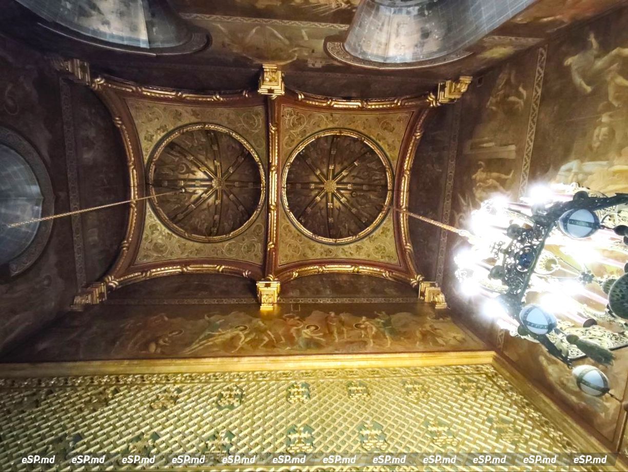 Яссы. Храм Трех Святителей