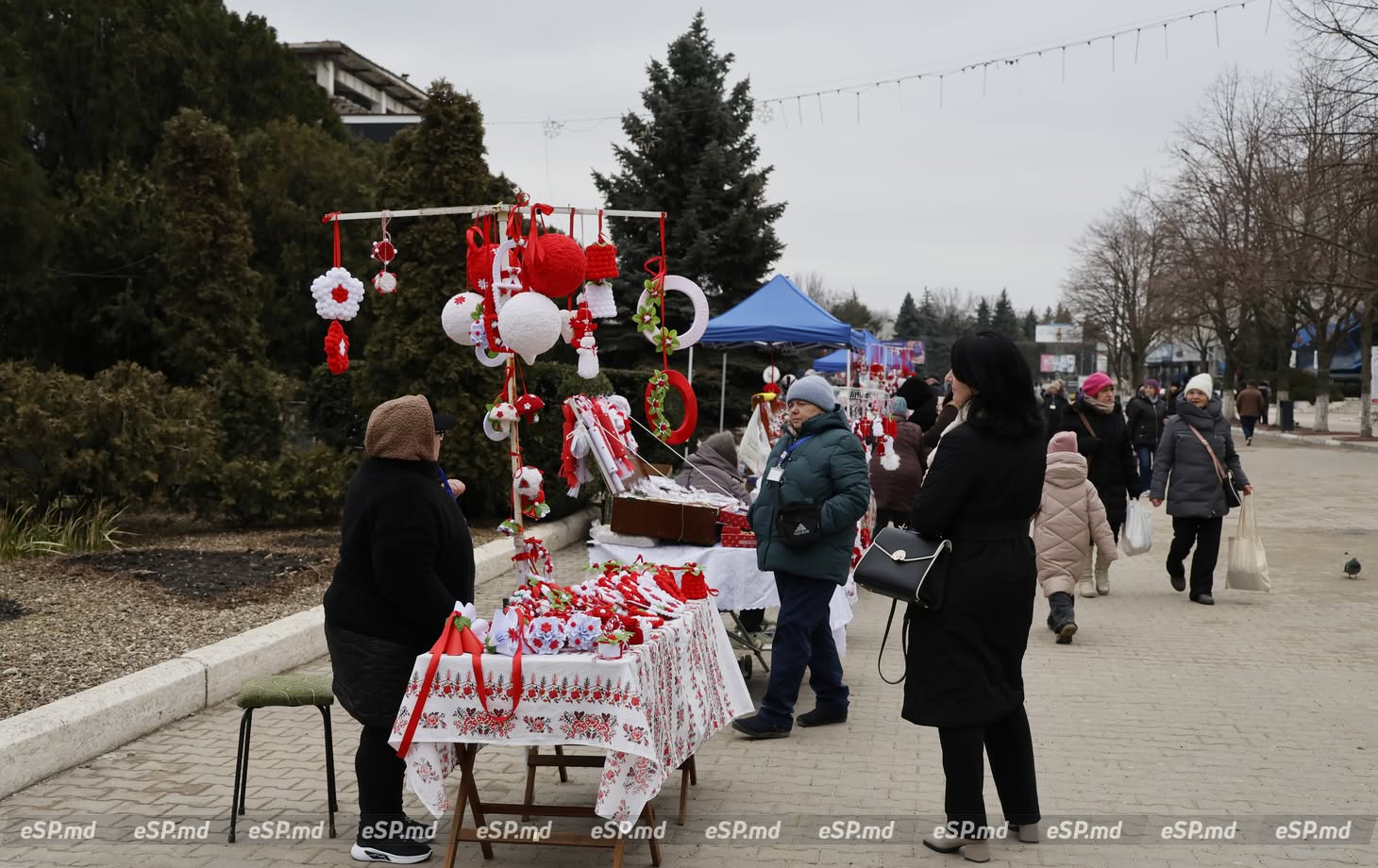В Бельцах проходит ярмарка, посвящённая Мэрцишору: фотофакт 16