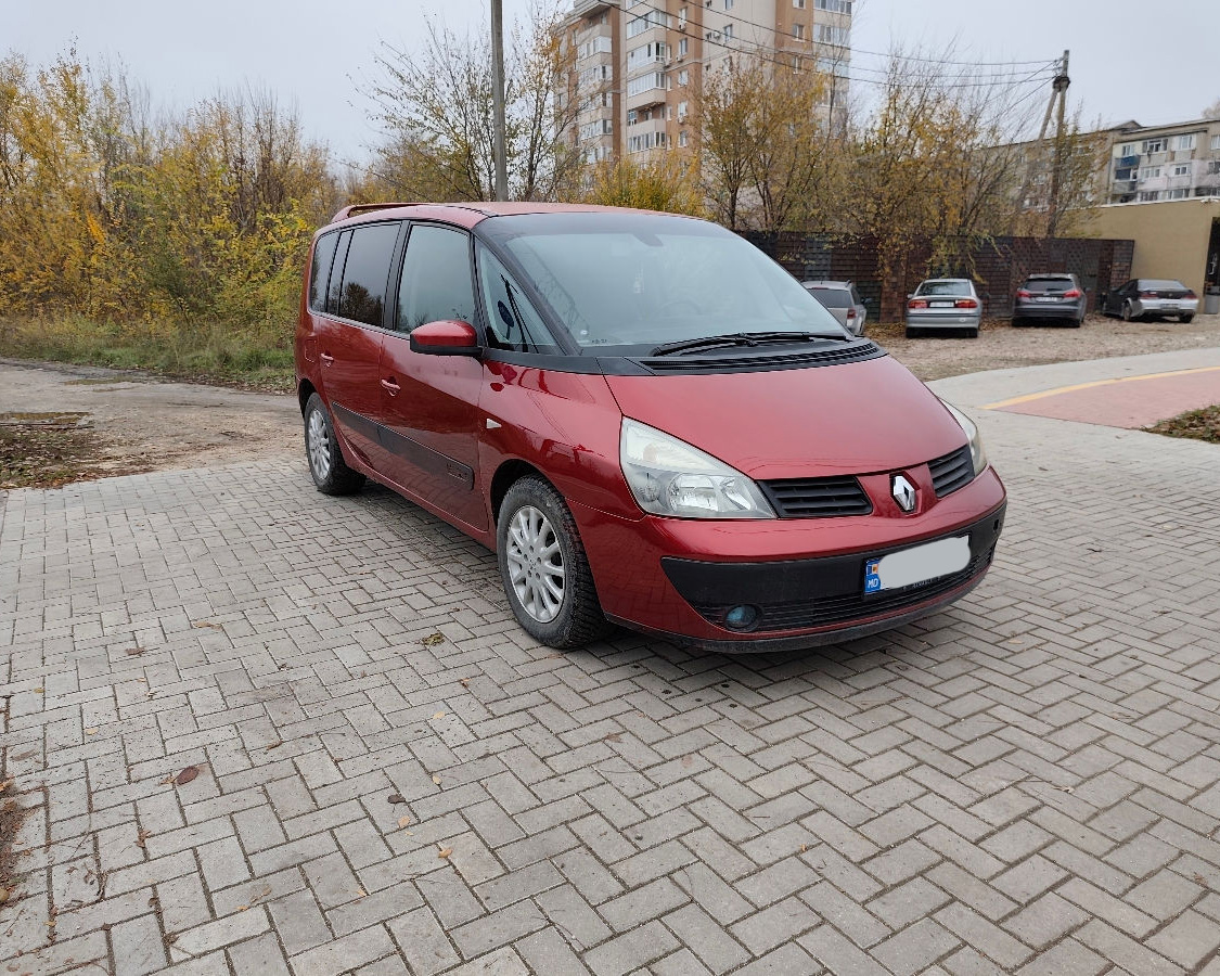 7-местный автомобиль на продажу в Бельцах 4