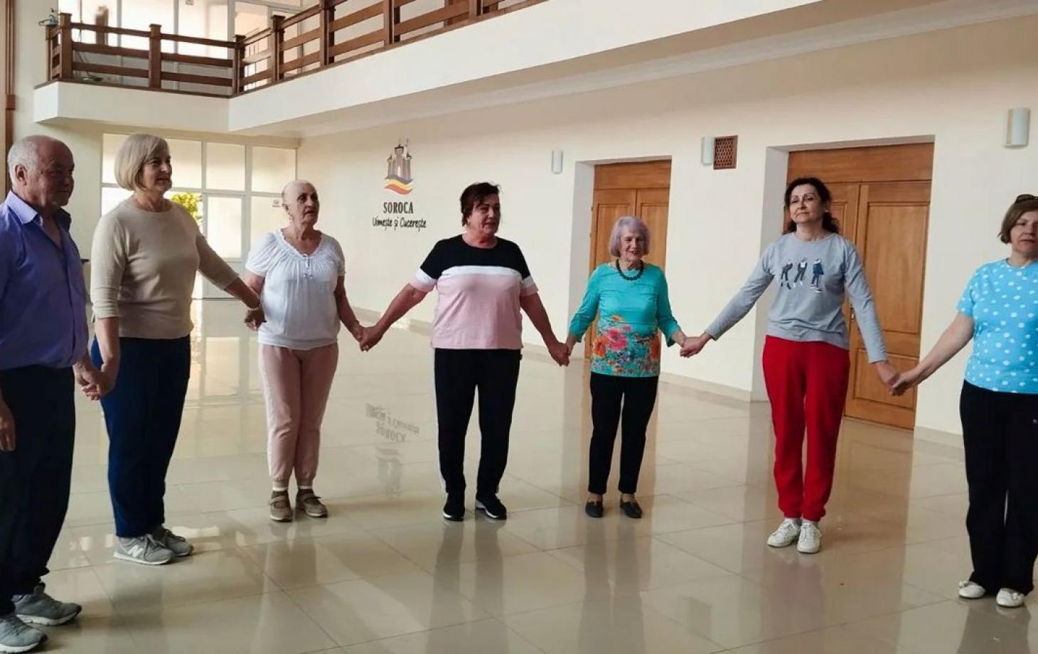В Сороках открыли танцевальный клуб для пожилых людей «Элегантный возраст»