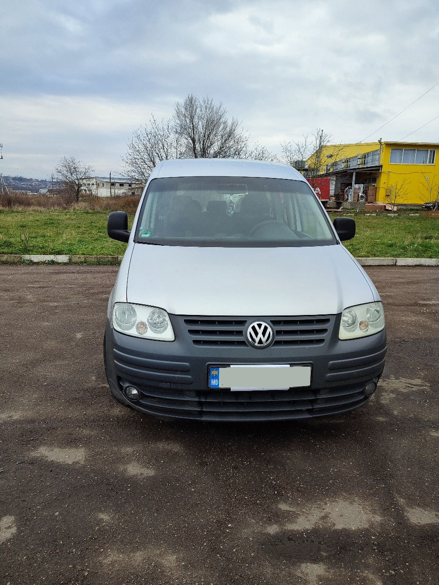 7-местный автомобиль на продажу в Бельцах 6