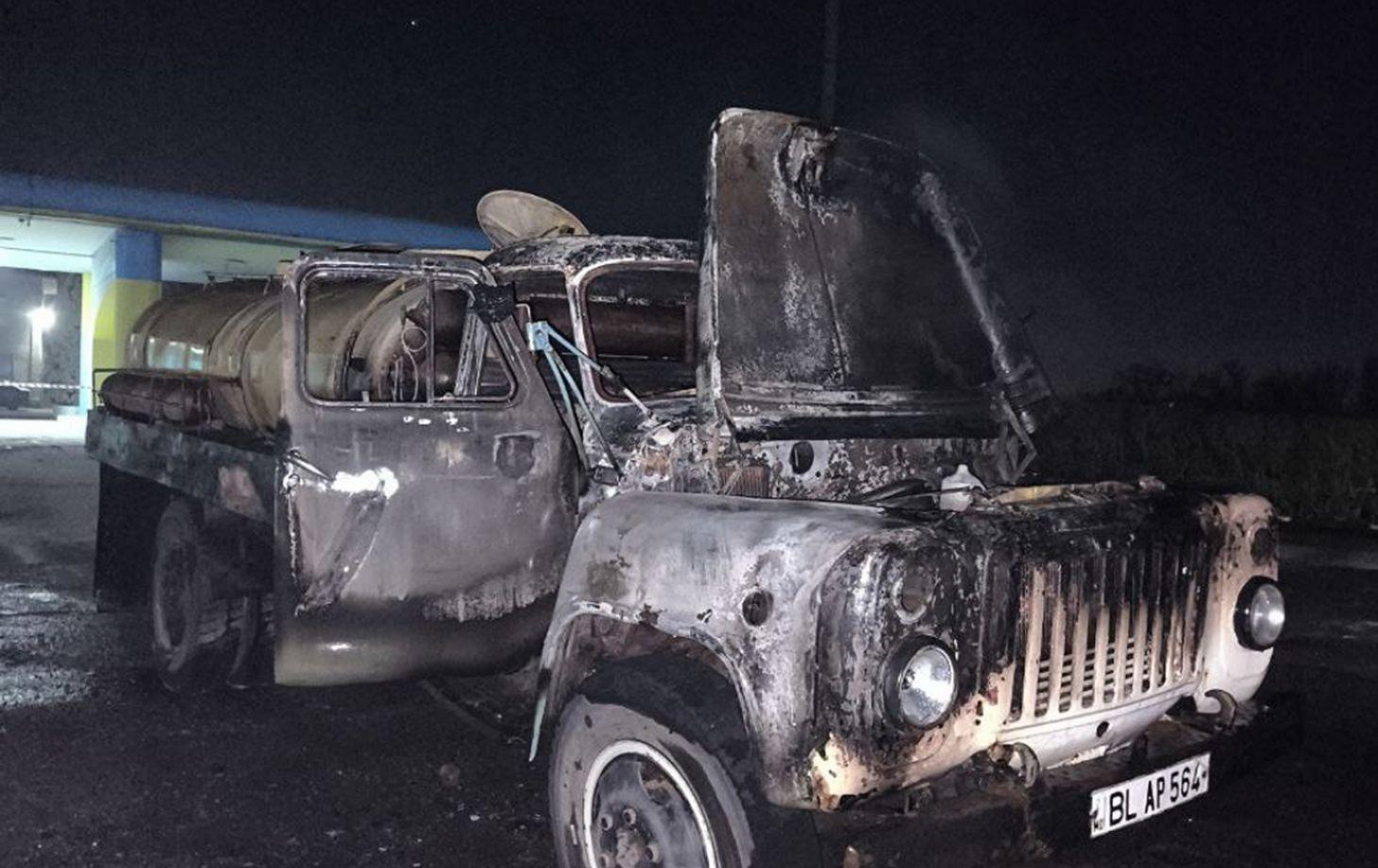 На газовой заправке в Бельцах загорелся молоковоз: два человека получили ожоги