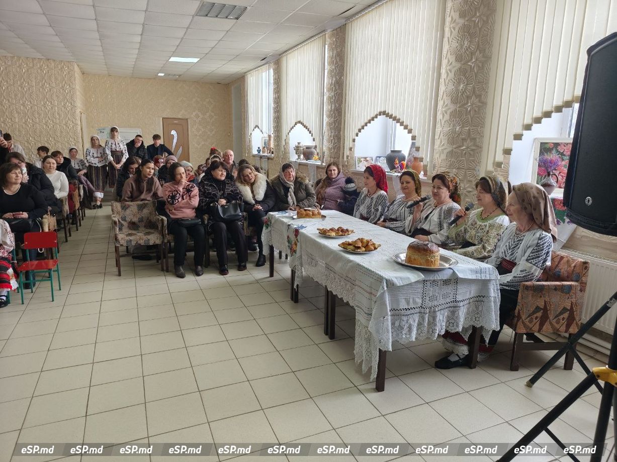 Сестры Осояну в Володянах и Блештенах