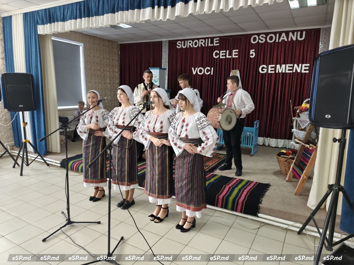 Сестры Осояну в Володянах и Блештенах