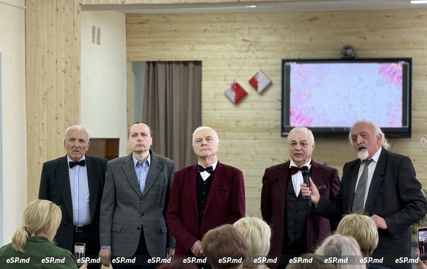 Сениоры - концерт, посвящённый Международному женскому дню