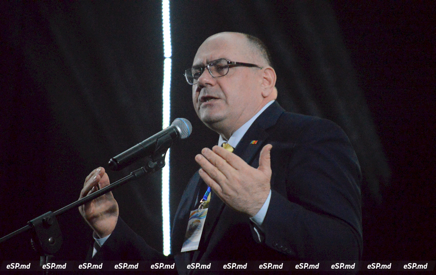 Александр Петков