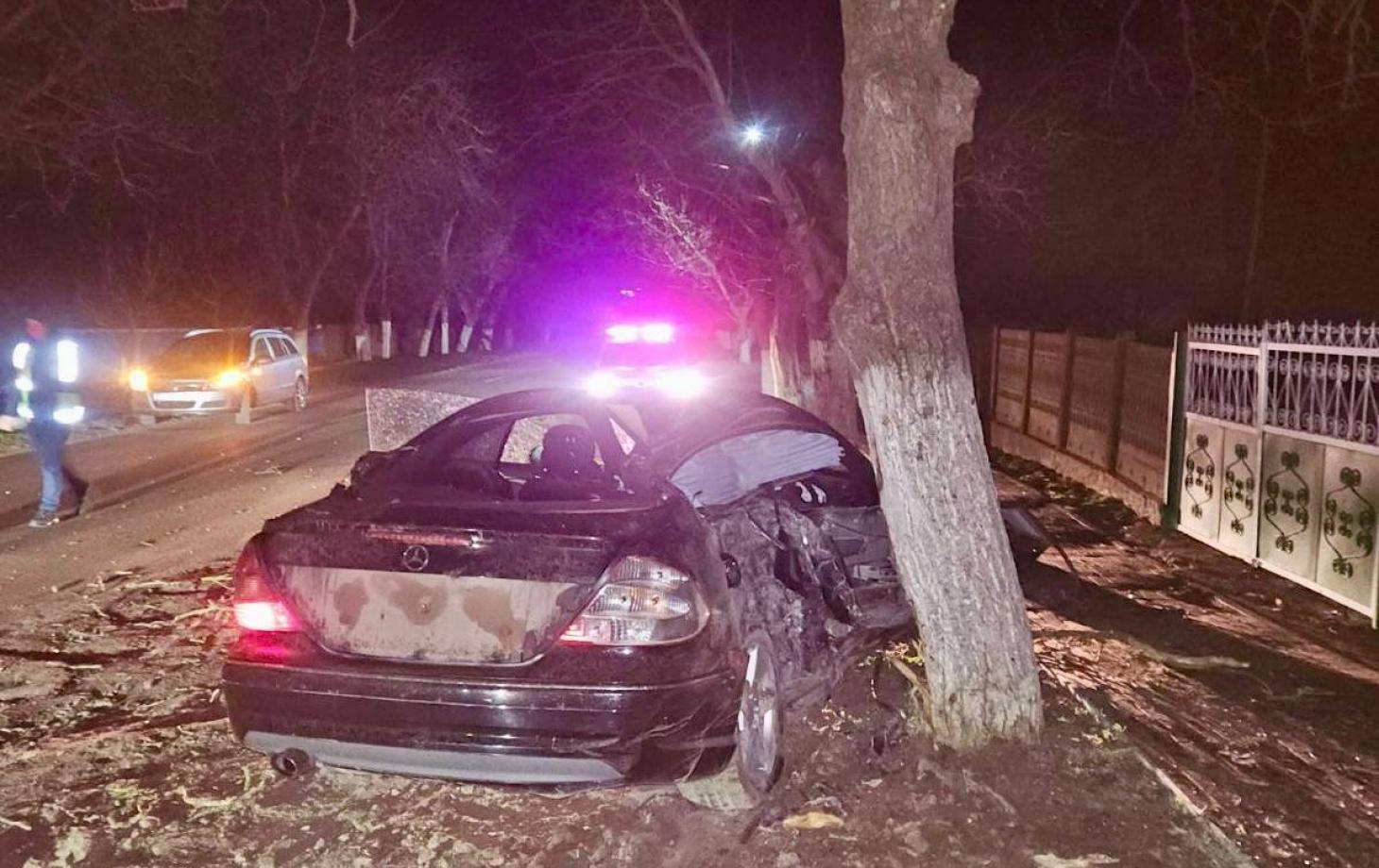 В Штефан-Водском районе пассажир погиб в ДТП, водитель сбежал с места аварии