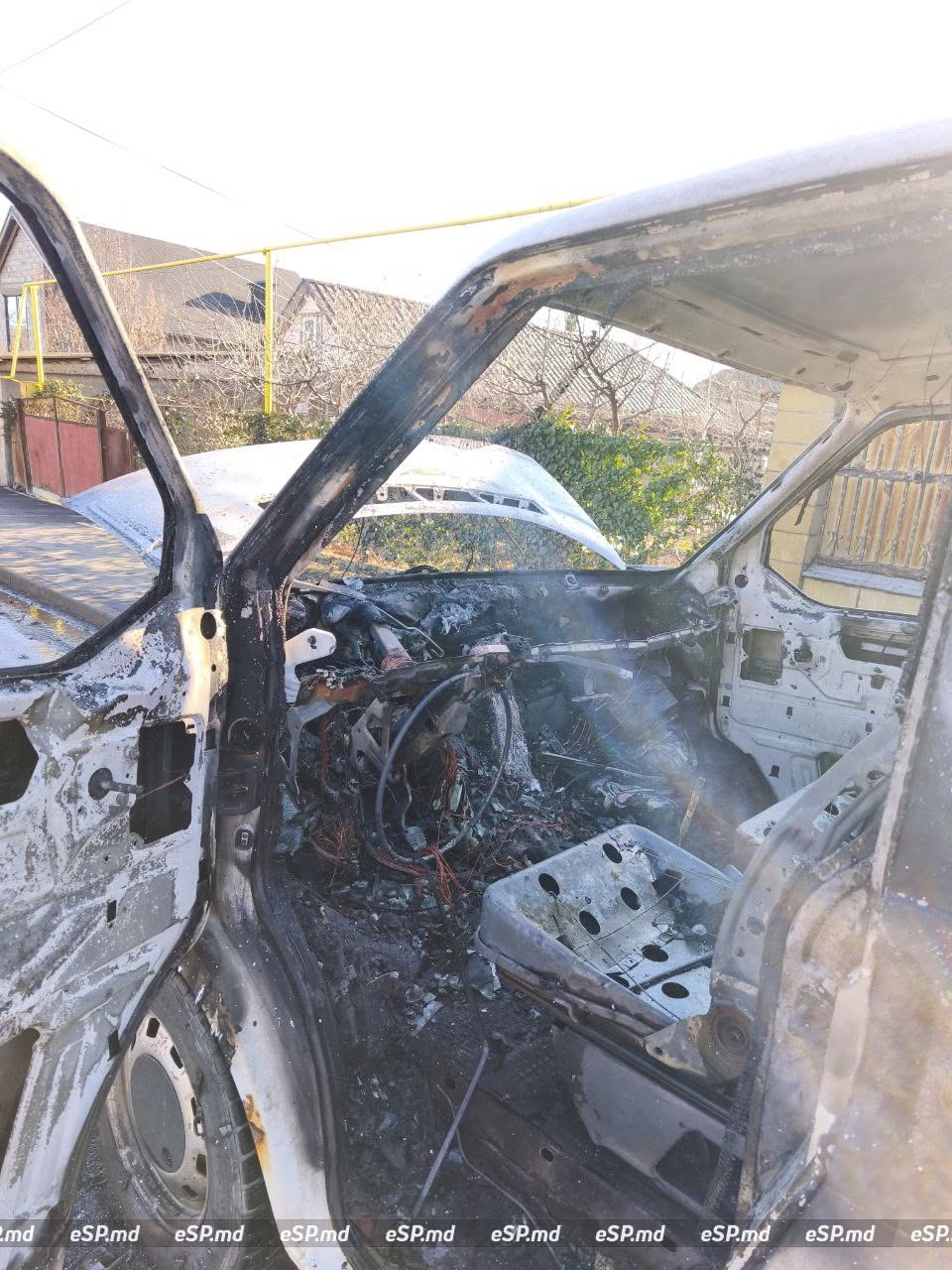 Авто сгорело