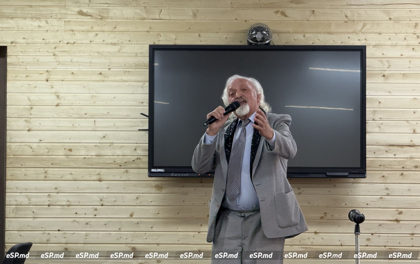 день театра и поэзии в кружке Сениорий14