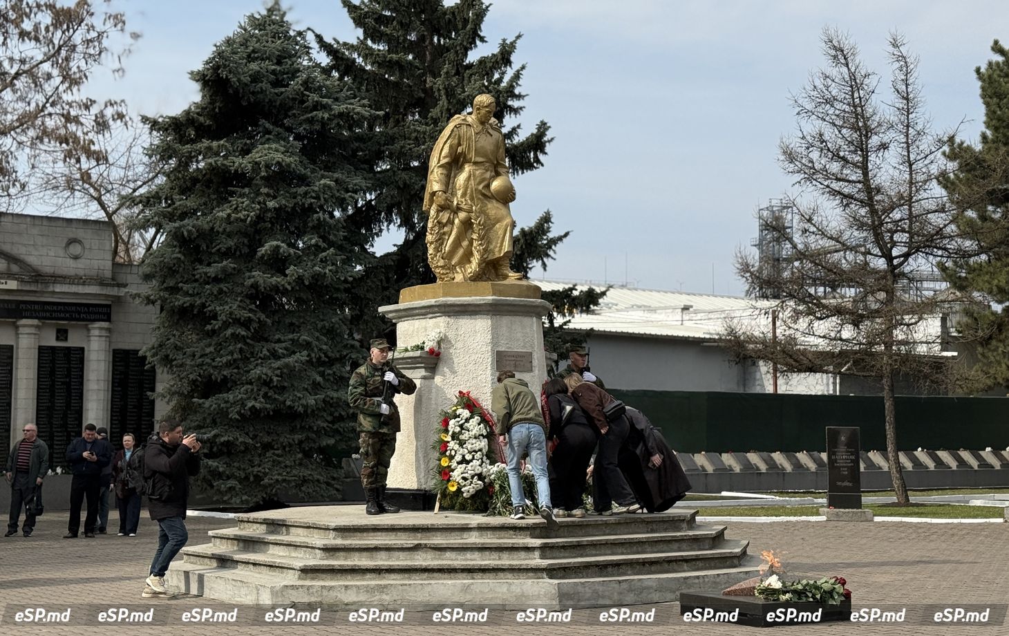 В Бельцах прошло памятное шествие в честь 82-й годовщины освобождения города фото37