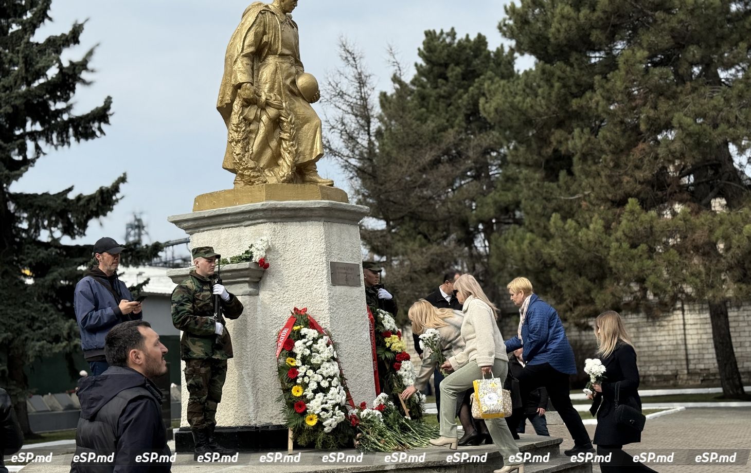 В Бельцах прошло памятное шествие в честь 82-й годовщины освобождения города фото36