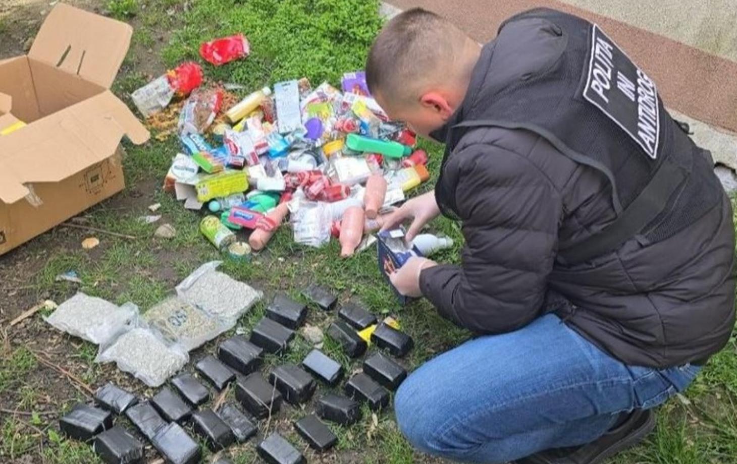 В Молдове в посылках «с продуктами» из Испании обнаружили более 10 кг наркотиков