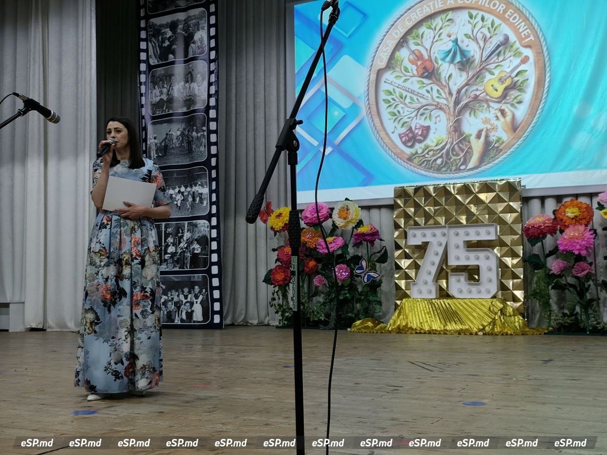 Наталья Плынгэу. Единцы, Дом детского творчества