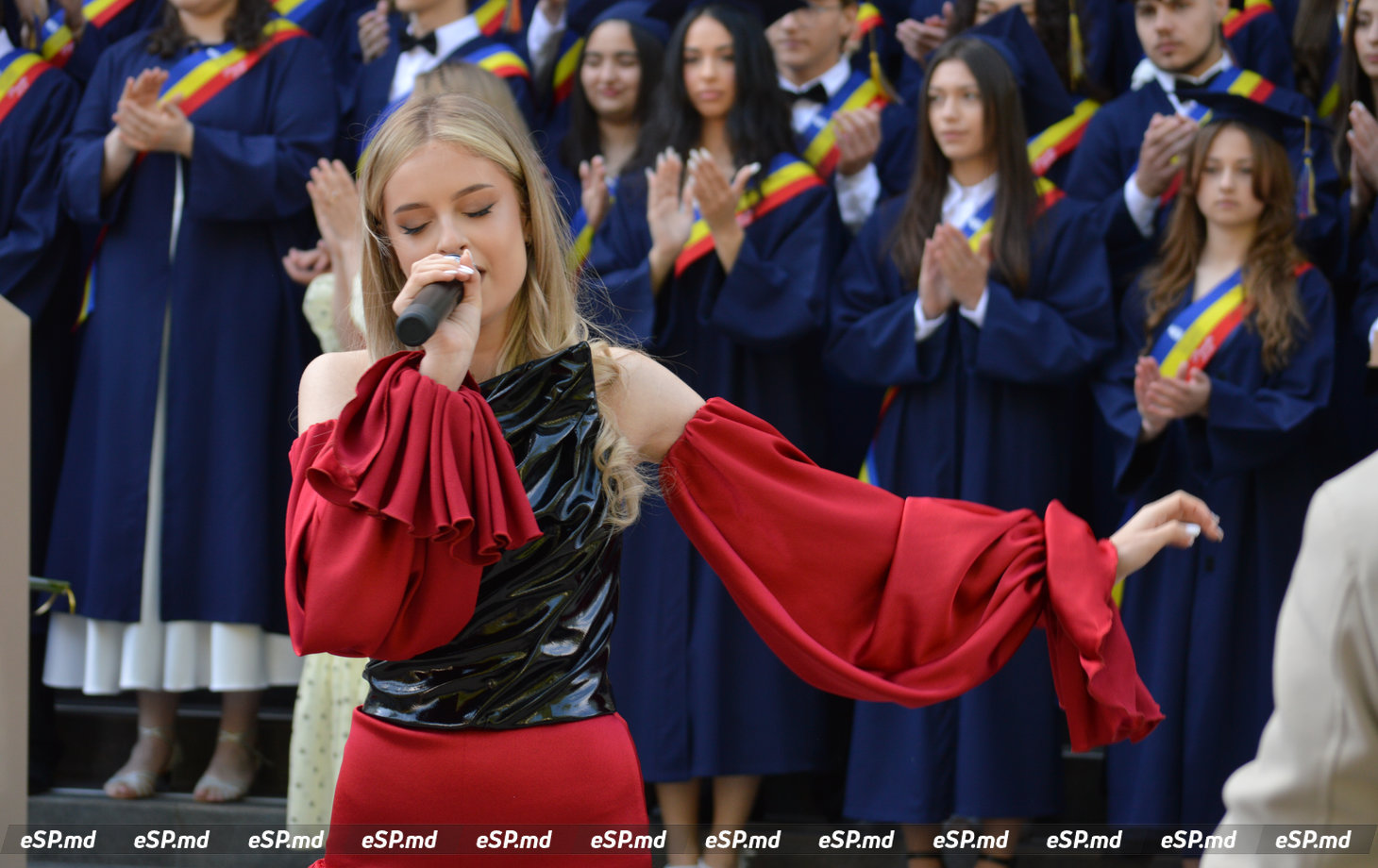 выпуской лицей еминеску6