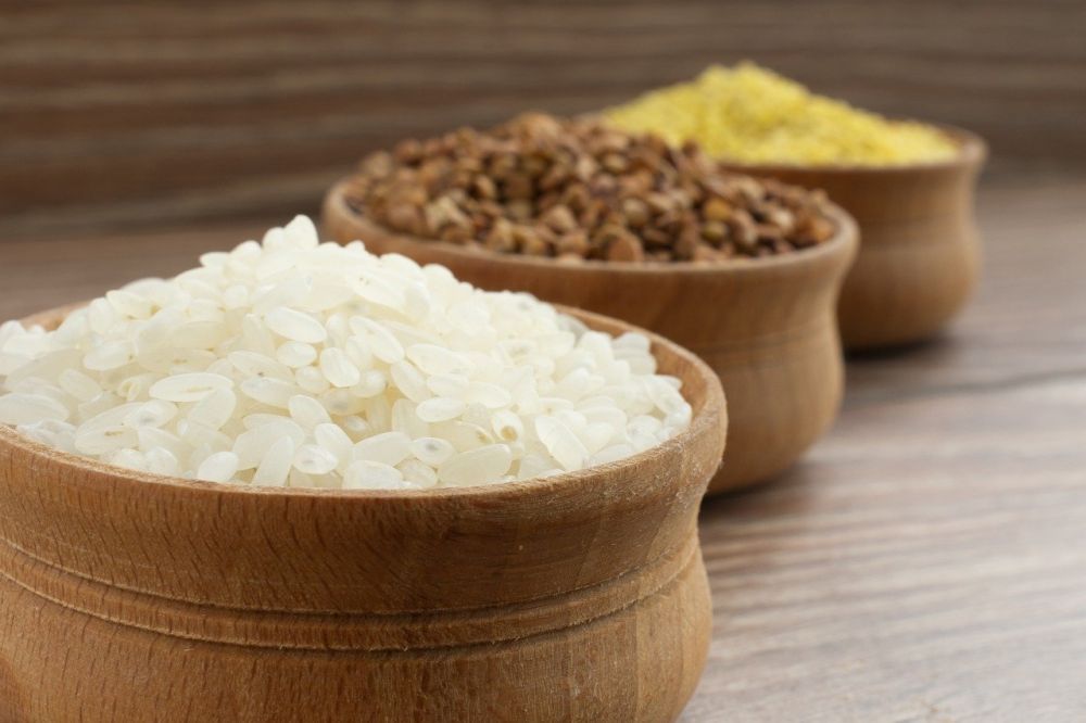 Что полезнее гречка или рис: свойства, калории, польза для здоровья