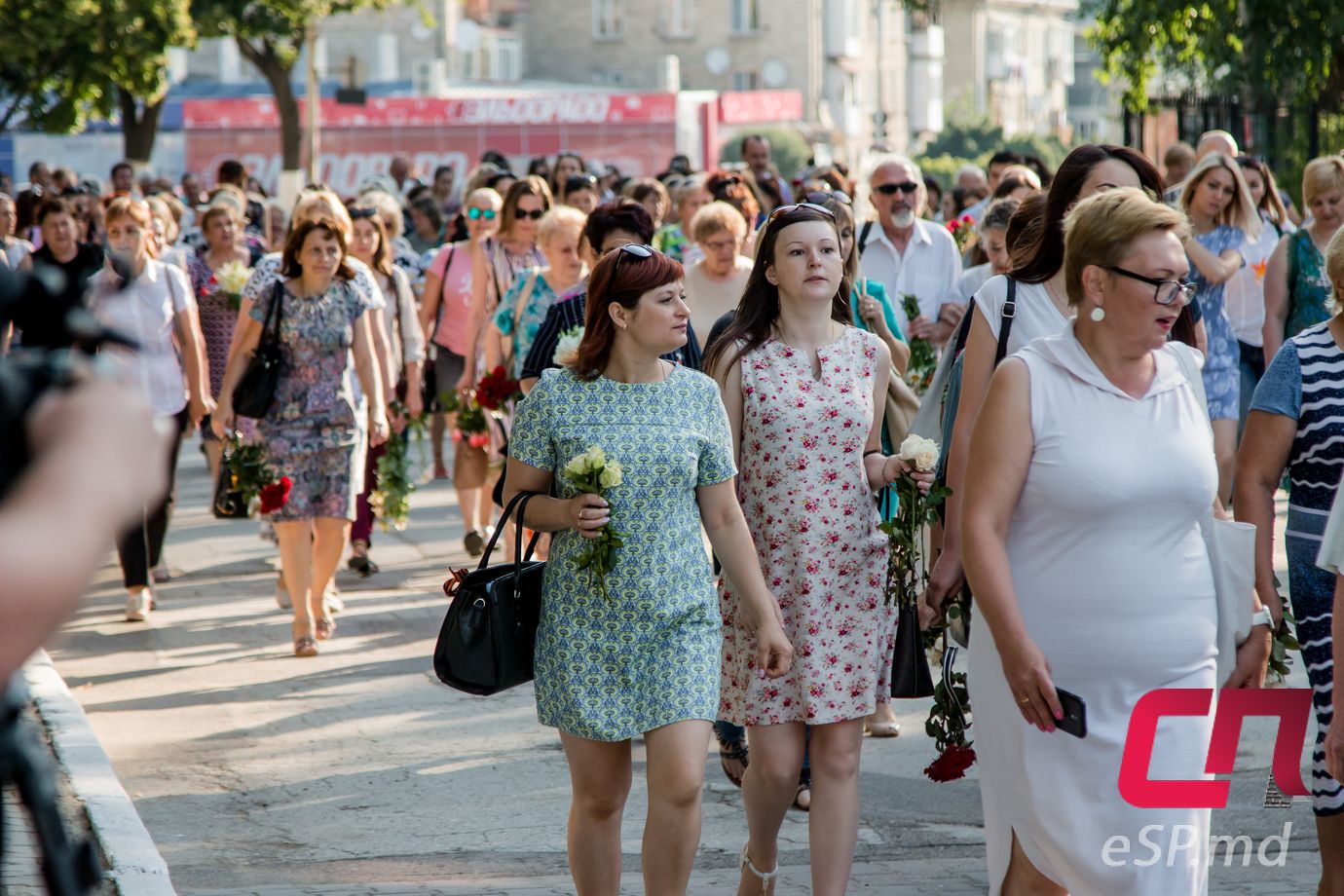 День памяти жертв фашизма в Бельцах, шествие, возложение