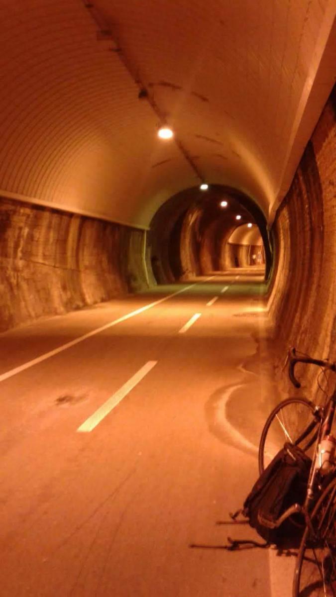 velosipednyy_tunnel_v_san-remo.jpg