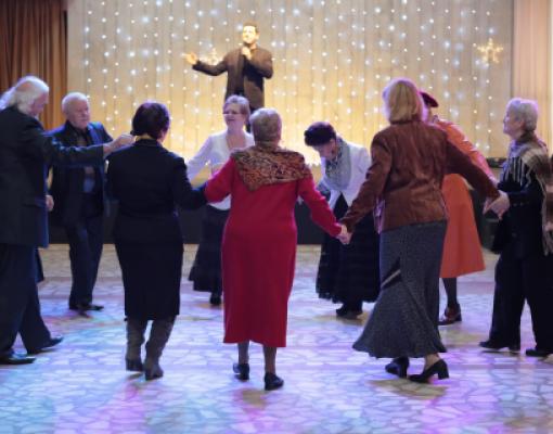 Танцы для пенсионеров Бельцы