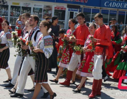 День национального костюма в Бельцах