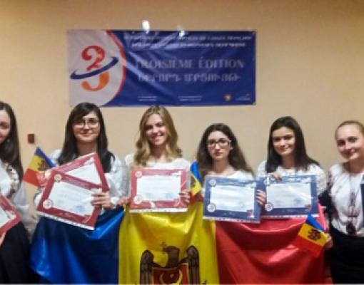 Молдавская команда вернулась с Международной олимпиады по французскому языку с наградами