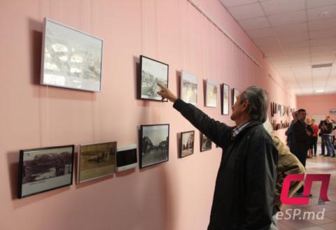 В преддверии Дня города в Музее истории и этнографии открылась выставка фотокарточек с видами города начала XX века под названием «Воспоминания о Бельцах». 