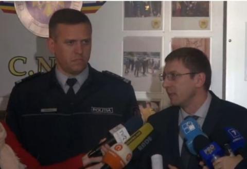 Пресс-конференция по поводу задержания полицейских