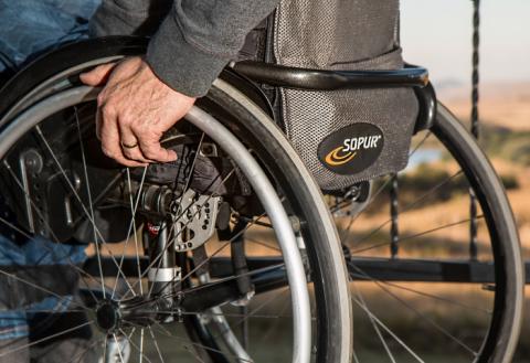 инвалидная коляска, опека