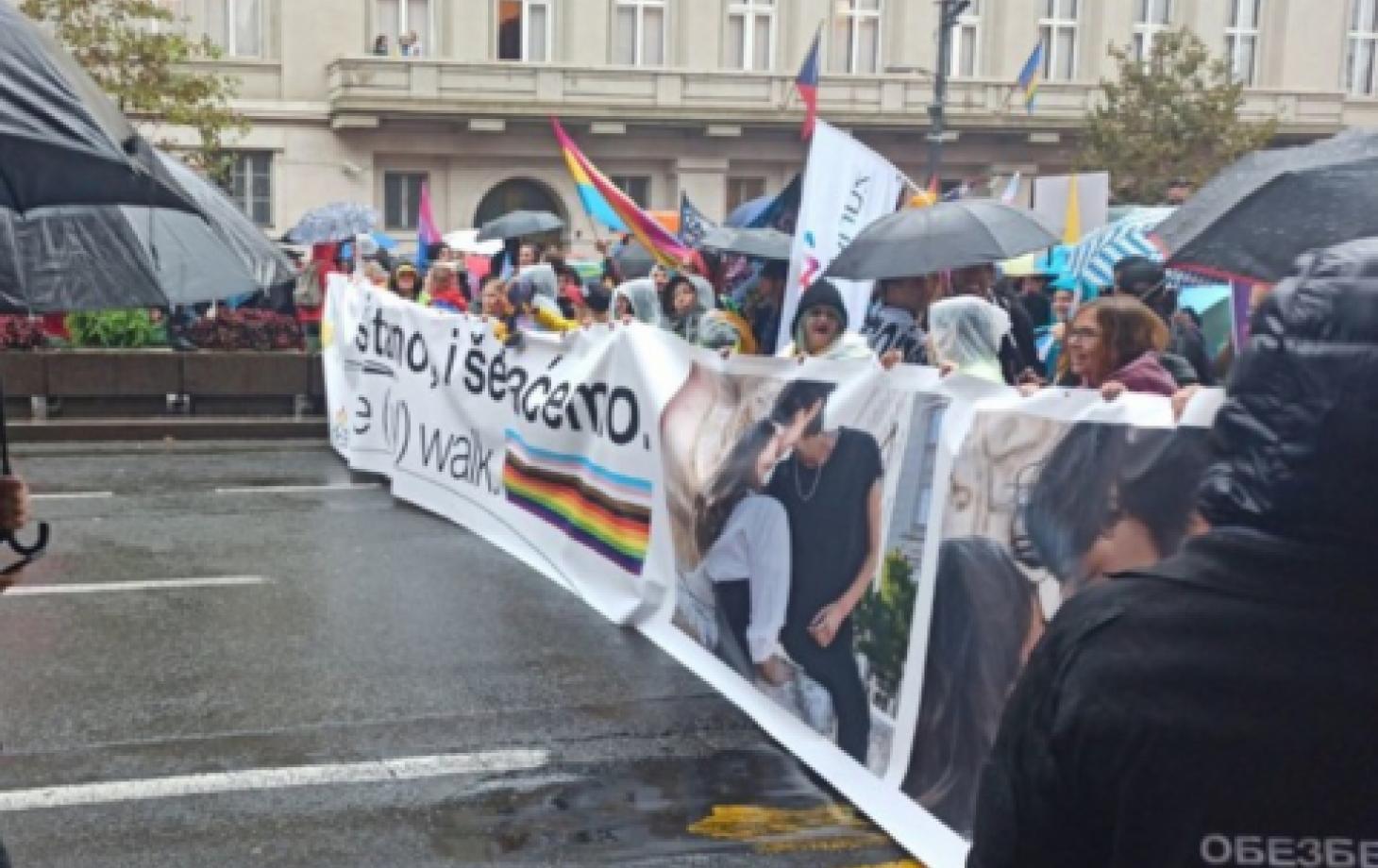 В Сербии прошел гей-парад: задержаны 64 человека | СП - Новости Бельцы  Молдова