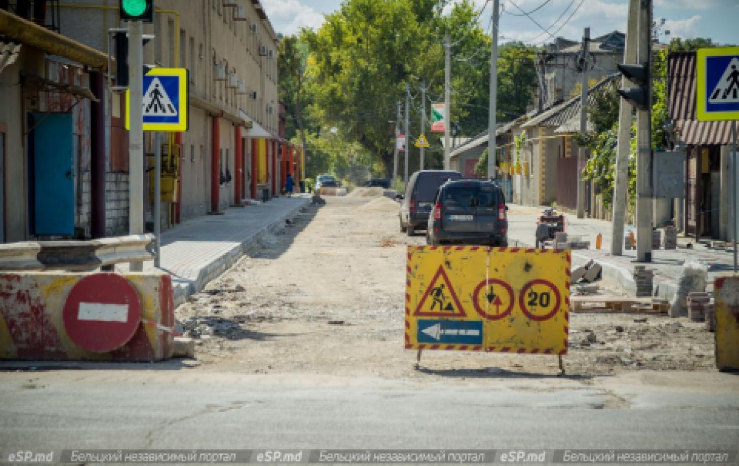 Правительство хочет урезать расходы на дороги в районах. Больше всего —  родине Плахотнюка. А Бельцам? | СП - Новости Бельцы Молдова