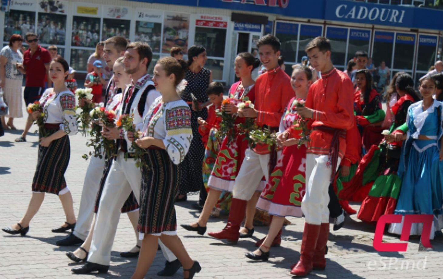 День национального костюма в Бельцах