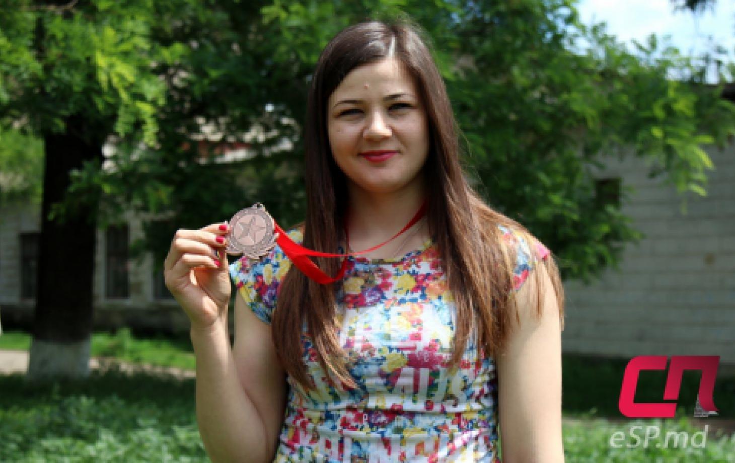 Наталья Будяну завоевала бронзовую медаль чемпионата Европы по самбо