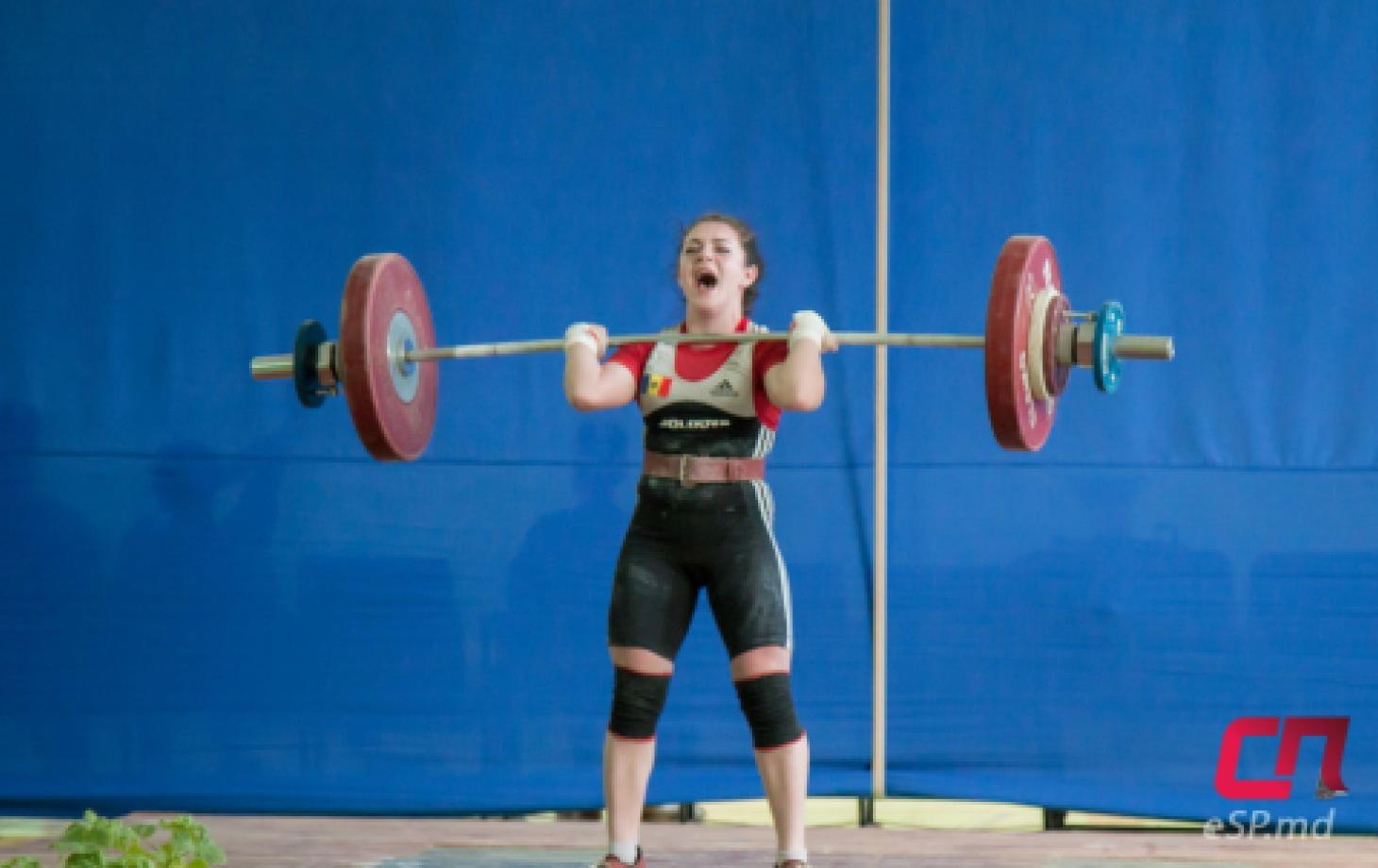 Екатерина Грабуча покоряет очередной чемпионский вес. Тяжёлая атлетика