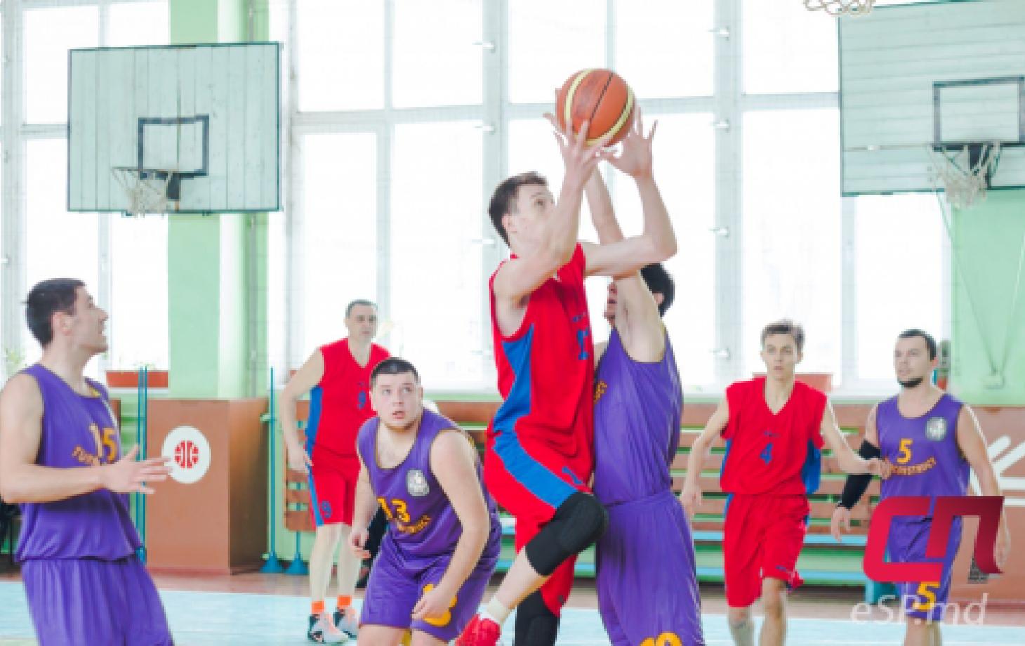 Баскетбол Бельцы «Спортшкола № 1» — БК «Чадыр Лунга»