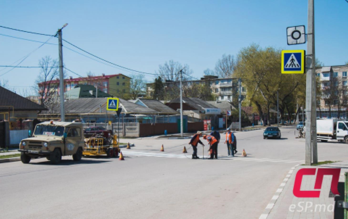 Нанесение дорожной разметки