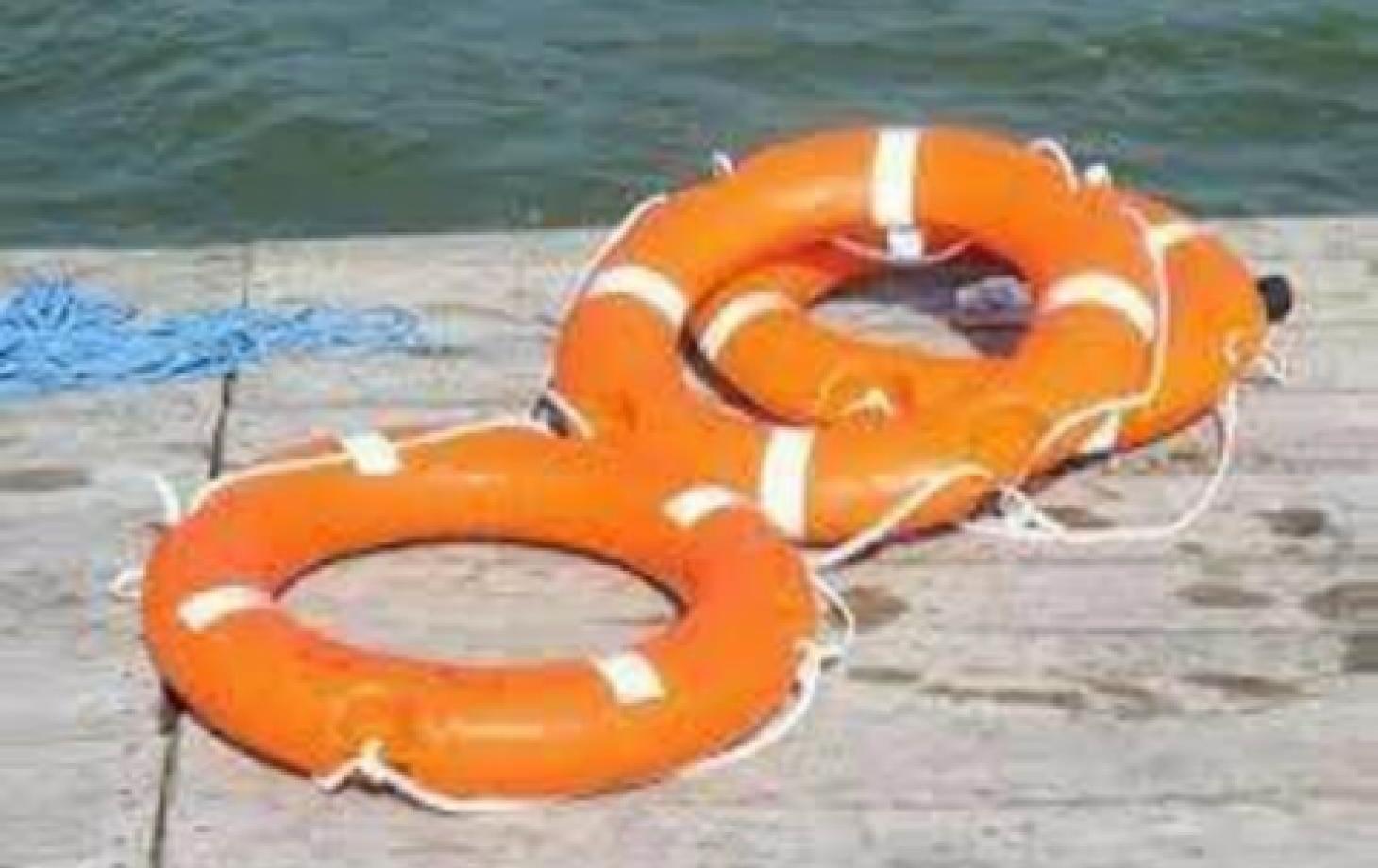 Un băiat de 12 ani a fost salvat de la înec din parcul Valea Morilor