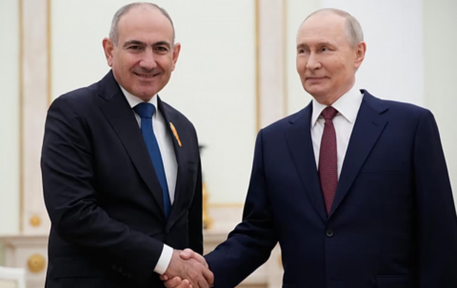 Путин потребовал от Армении выбрать между Россией и Евросоюзом