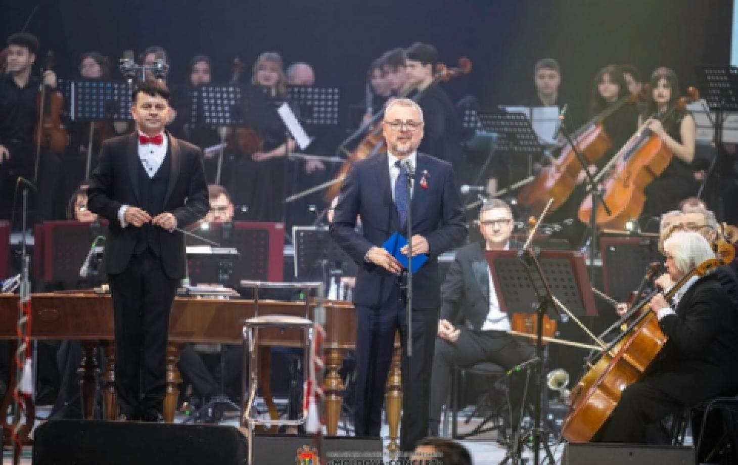 Ministrul Culturii clarifică remunerarea cu 5000 de lei a corului Televiziunii Naționale la Adunarea Națională