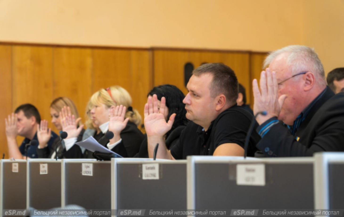 Бельцкие мунсоветники одобрили передачу здания бывшей бани Центру семейных  врачей | СП - Новости Бельцы Молдова